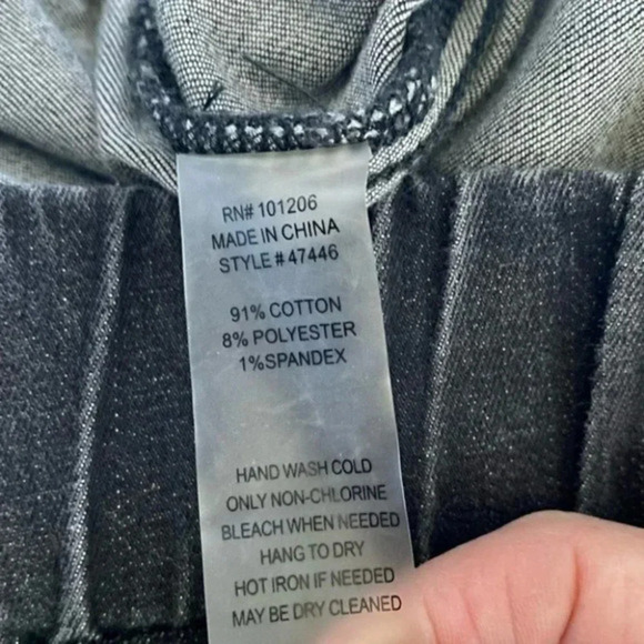 Soft Surroundings TXL Black distressed pull on jean with glitter hems - Picture 8 of 8